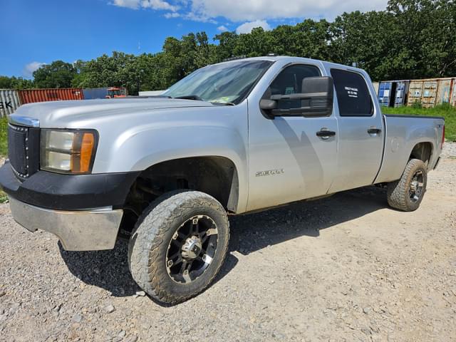 Image of GMC 2500 equipment image 2