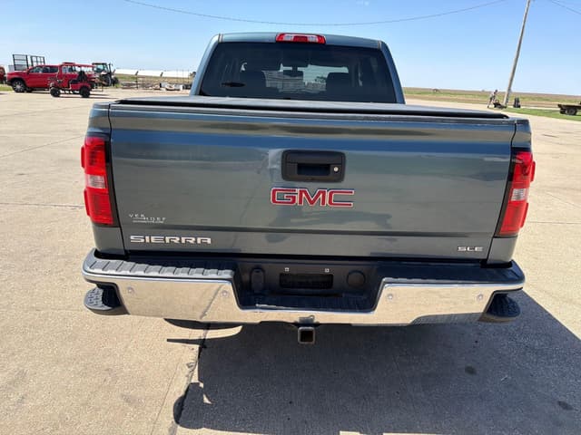 Image of GMC 1500 equipment image 3