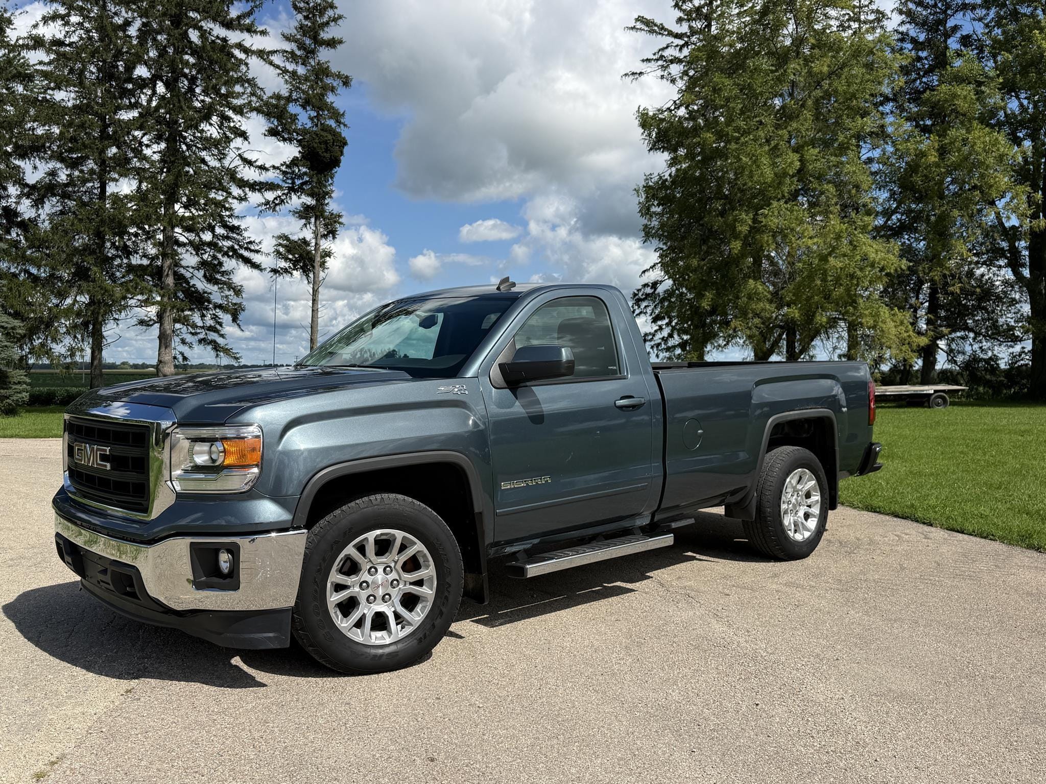 2014 GMC 1500 Equipment Image0