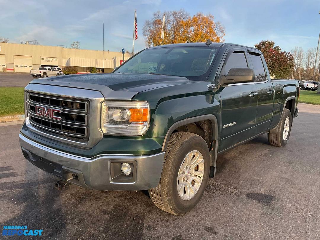 Image of GMC Sierra 1500 Primary image