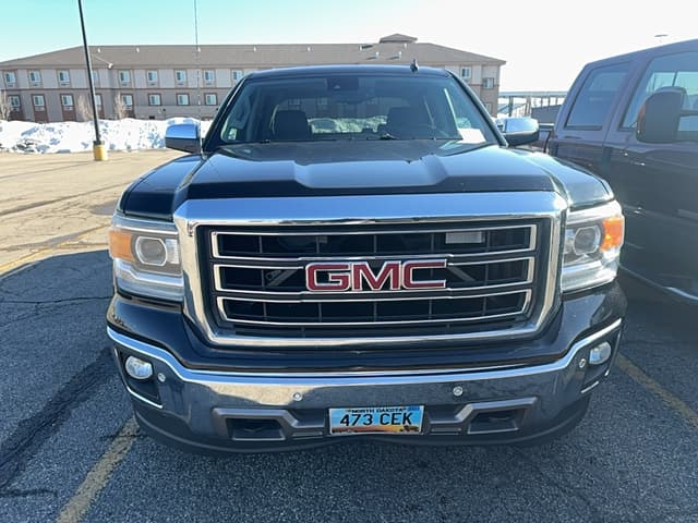 Image of GMC Sierra 1500 equipment image 1