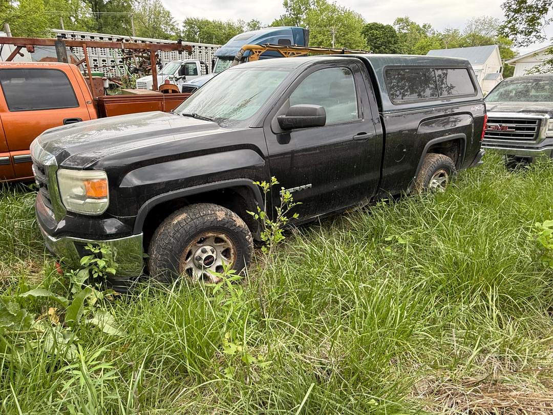Image of GMC 1500 Primary image