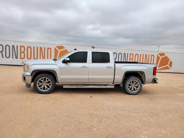 Image of GMC Sierra equipment image 1