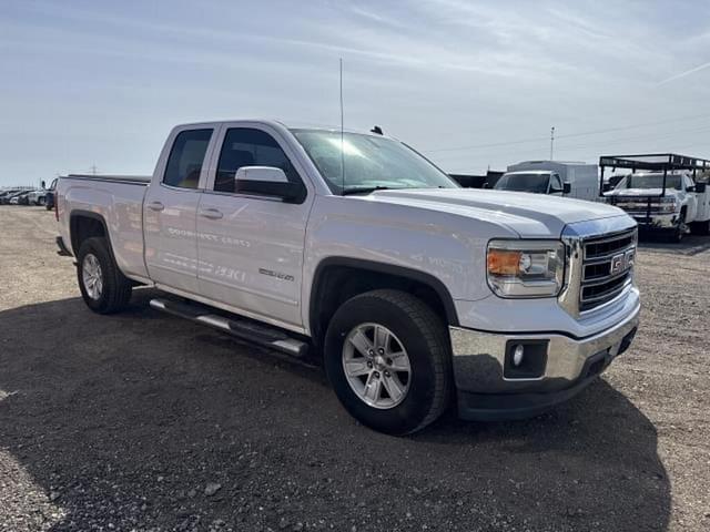 Image of GMC Sierra equipment image 4