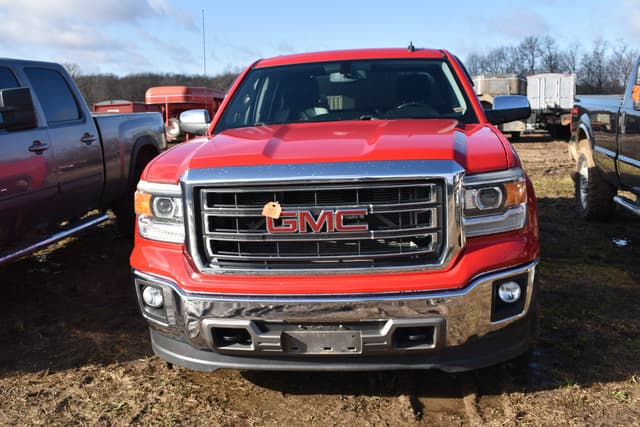 Image of GMC Sierra equipment image 1