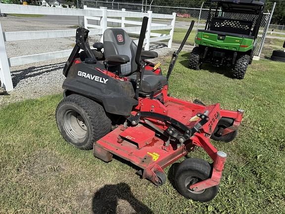 Image of Gravely Pro-Turn 460 equipment image 1