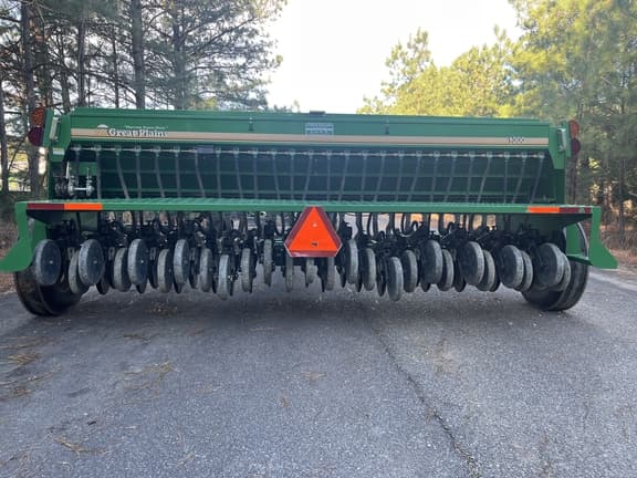 Image of Great Plains 1300 equipment image 2