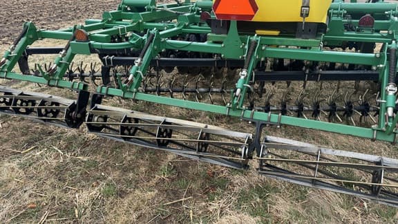 Image of Great Plains 1800TM equipment image 1