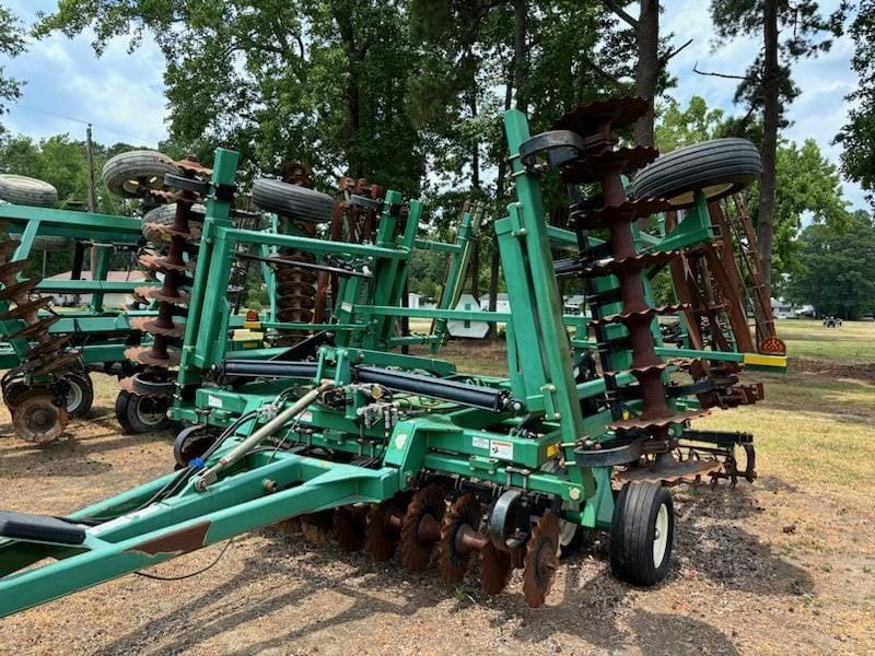 2014 Great Plains 2400TC Equipment Image0