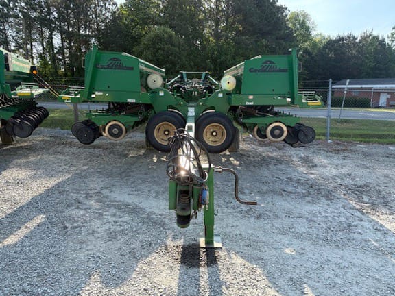 2014 Great Plains 2S-2600HD Equipment Image0