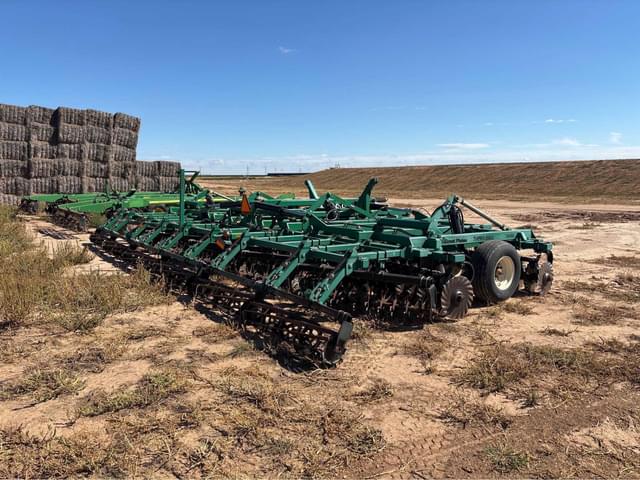 Image of Great Plains 3000TM equipment image 2