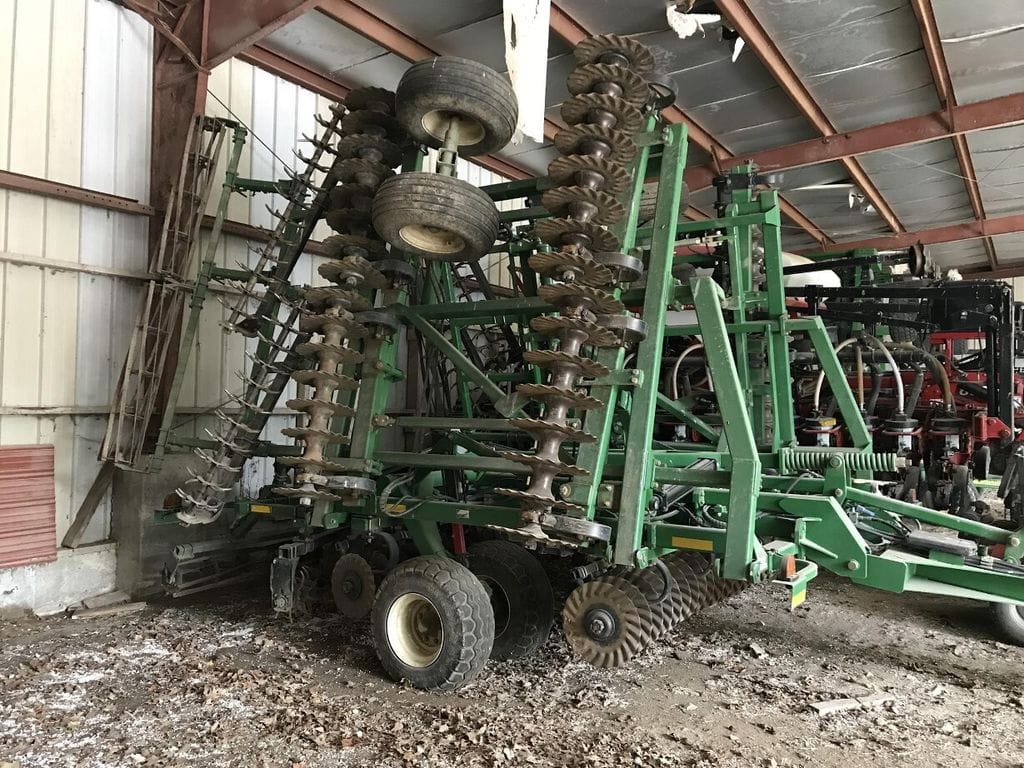 2014 Great Plains 3000TM Equipment Image0