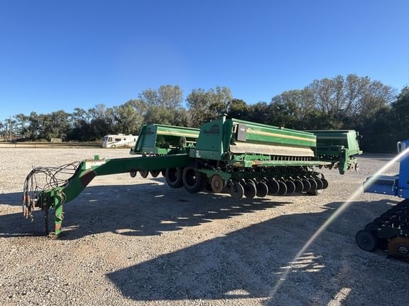 2014 Great Plains 3S-4000HD Equipment Image0