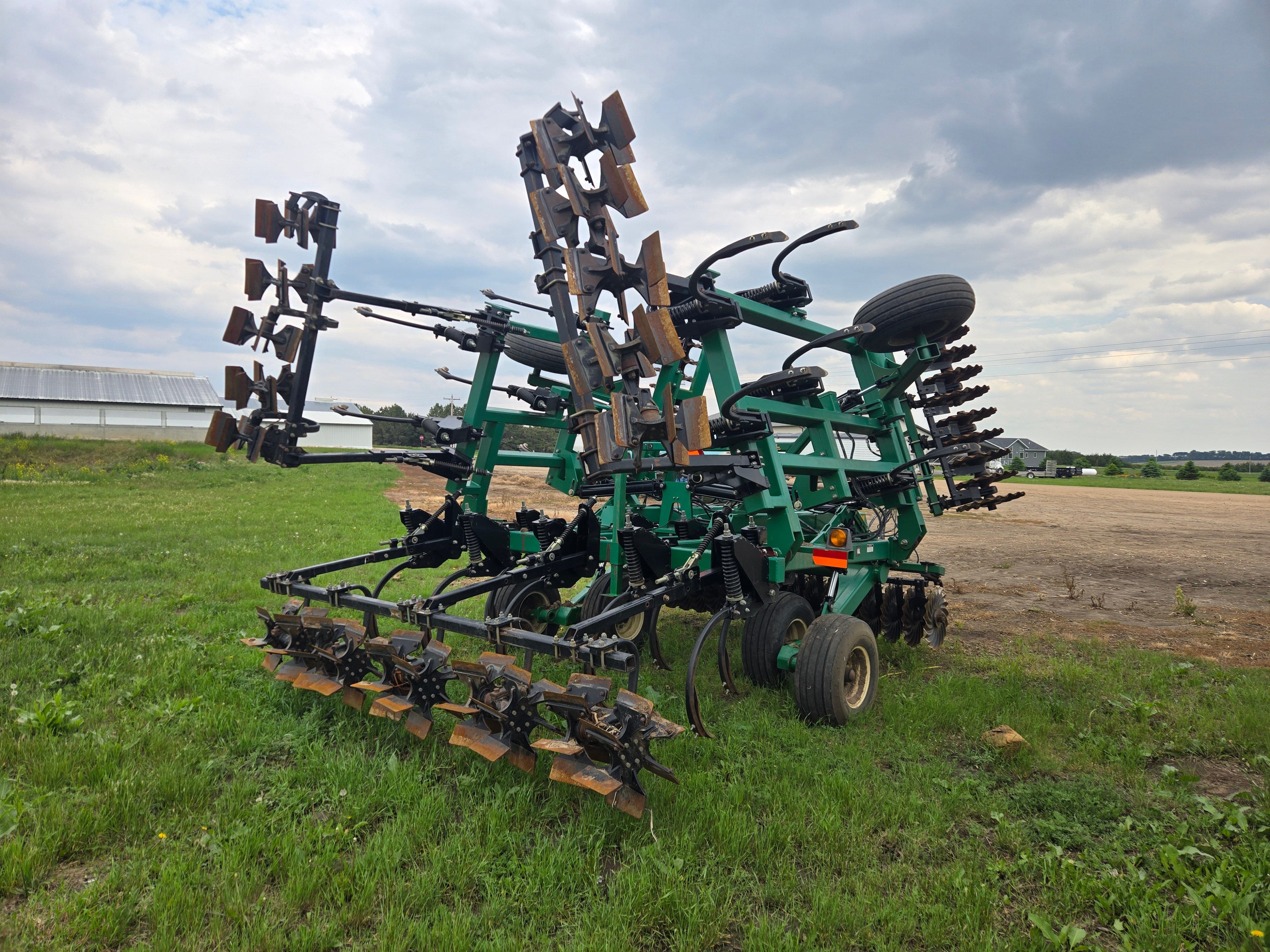 2014 Great Plains TC5319 Equipment Image0