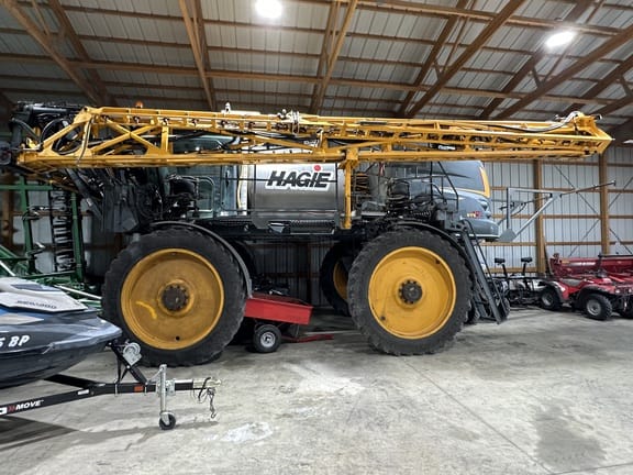 2014 Hagie STS12 Equipment Image0