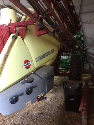 Main image Hardi Commander 7000 21