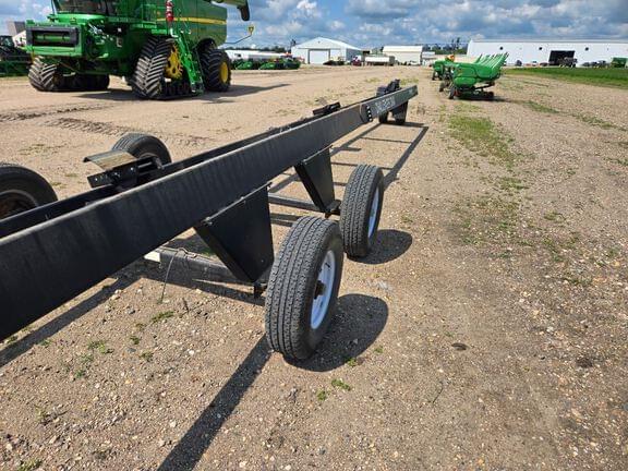 Image of Harvest International Challenger 3840 equipment image 4