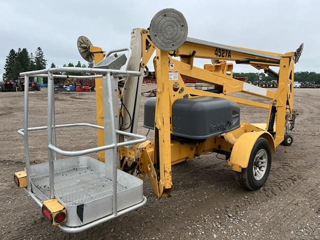 Image of Haulotte 4527A equipment image 1