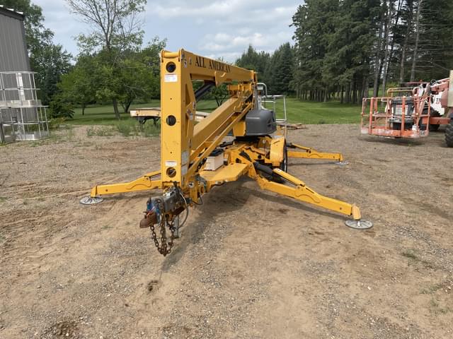 Image of Haulotte 4527A equipment image 1