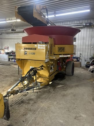2014 Haybuster H-1130 Equipment Image0