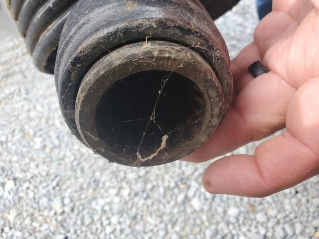 Image of Massey Ferguson Hesston 2290 equipment image 4