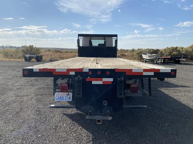 Image of Hino 268 equipment image 3