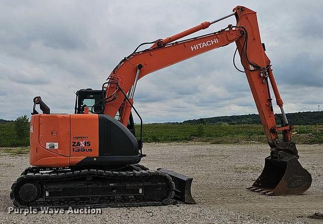 Image of Hitachi ZAXIS135 equipment image 3