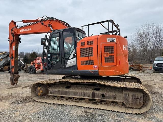 Image of Hitachi ZAXIS 245 USLC equipment image 3