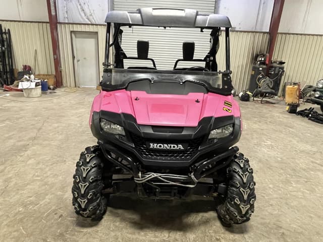 Image of Honda Pioneer 700 equipment image 1