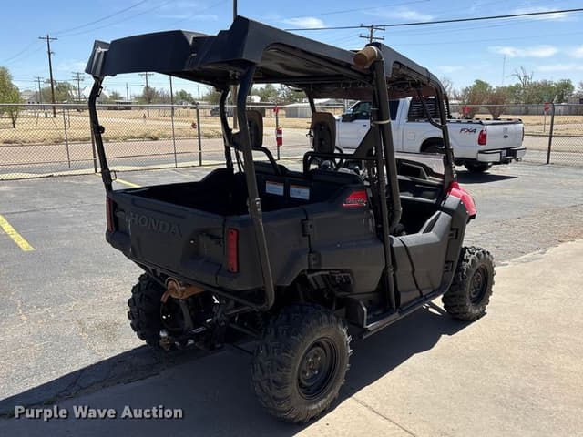 Image of Honda SXS700 equipment image 4