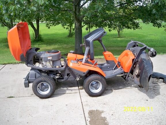 Main image Husqvarna R220T