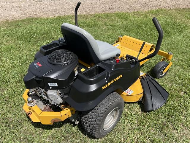 Image of Hustler Raptor equipment image 4