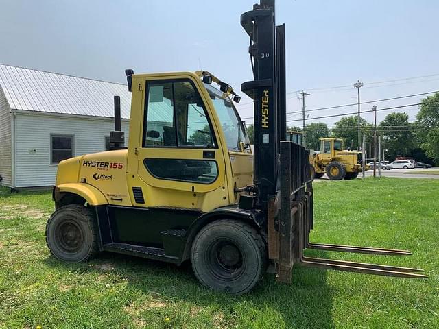 Image of Hyster H155FT equipment image 4