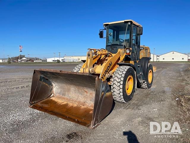 Image of Hyundai HL730-9A equipment image 2