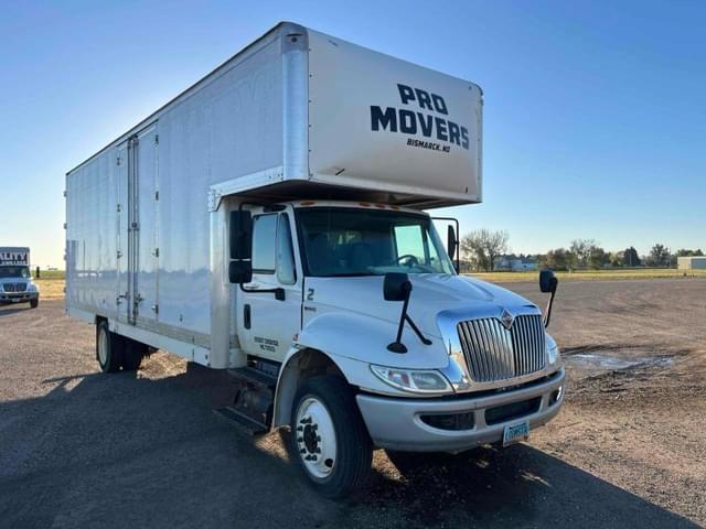 Image of International 4000 equipment image 2