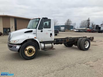 Main image International 4300