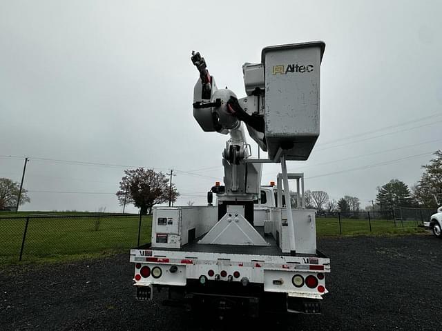 Image of International Durastar 4300 equipment image 4