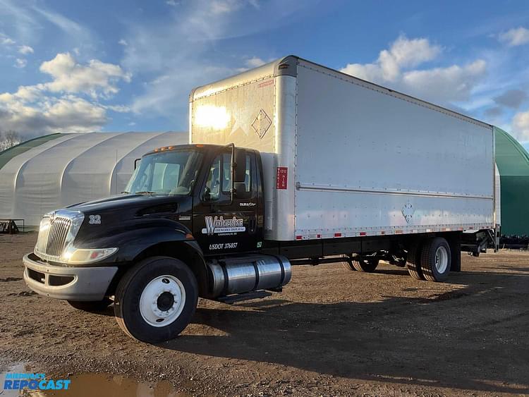 2014 International Durastar 4300 Equipment Image0