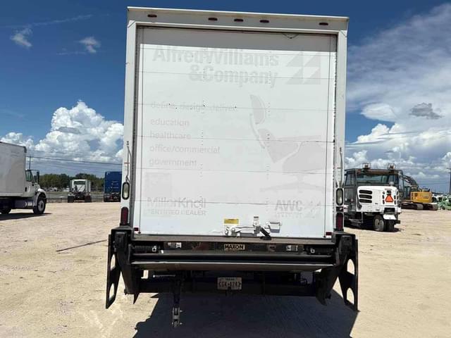 Image of International Durastar 4300 equipment image 4