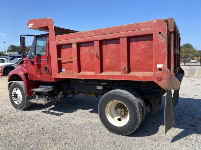 Image of International 4300 equipment image 1
