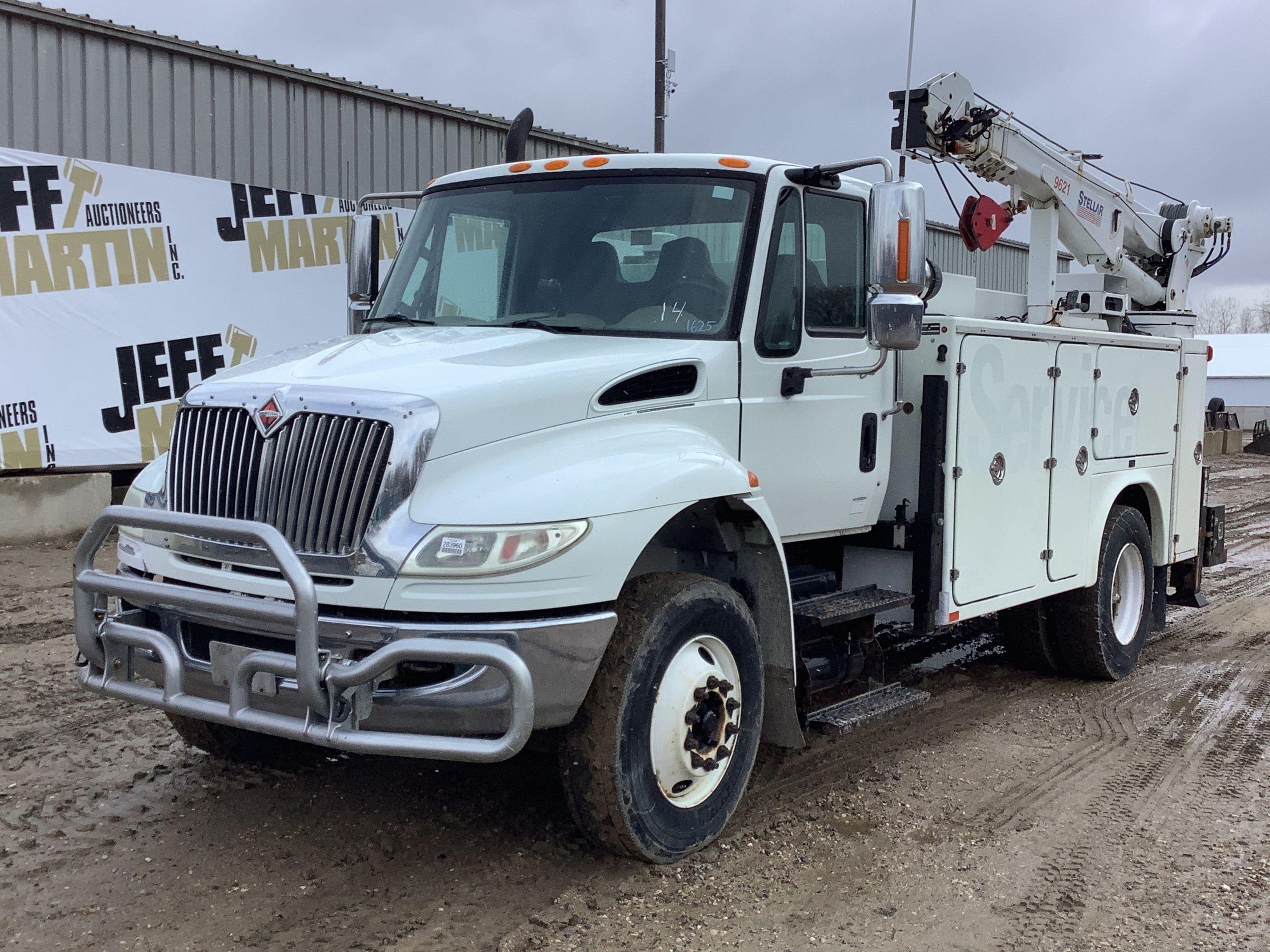 Main image International MA025