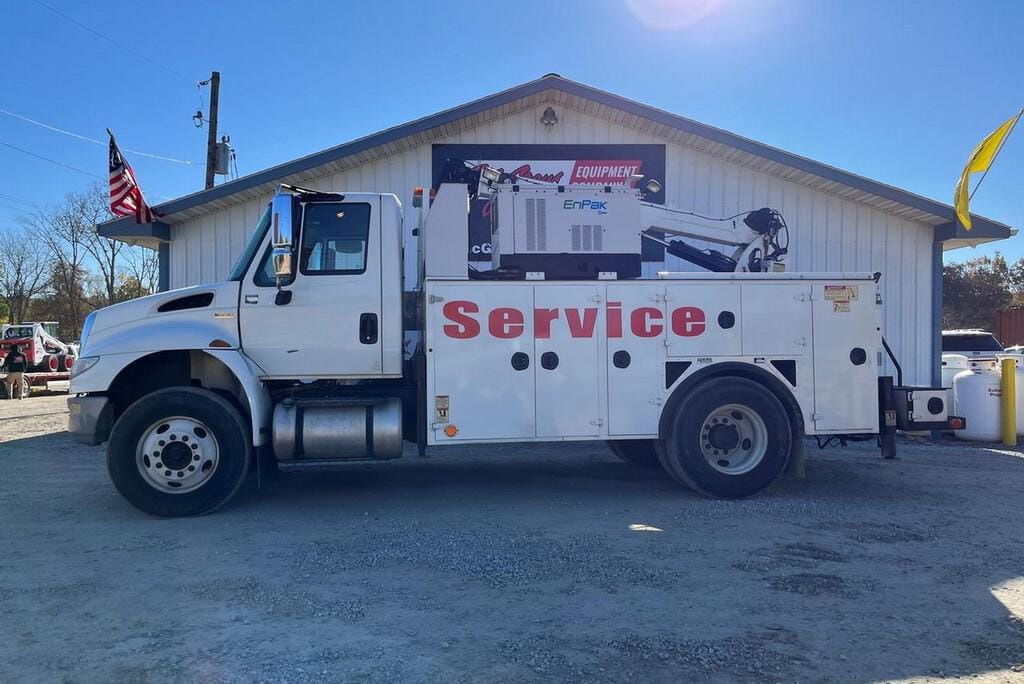 Main image International Navistar 4300