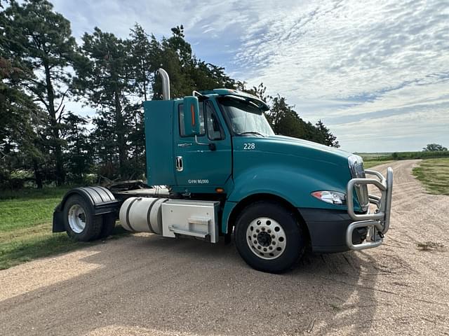 Image of International ProStar equipment image 1