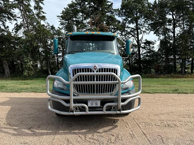 Image of International ProStar equipment image 2