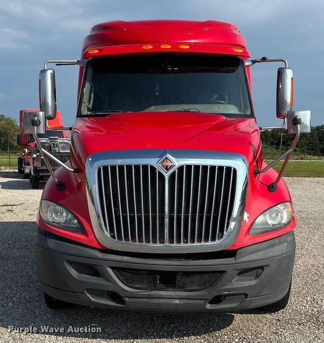 Image of International ProStar equipment image 1