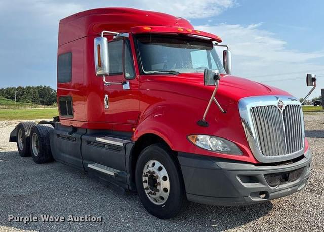Image of International ProStar equipment image 2