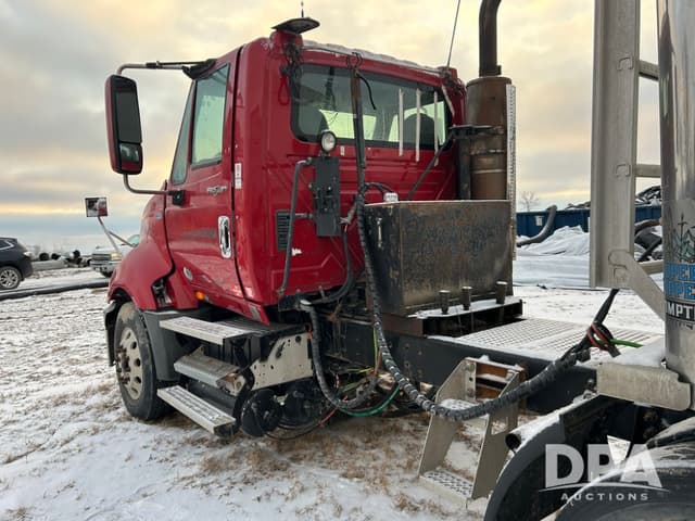 Image of International ProStar equipment image 4