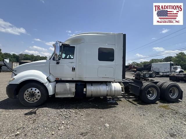 Image of International ProStar equipment image 2