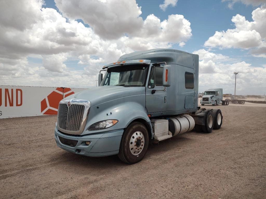 2014 International ProStar Equipment Image0