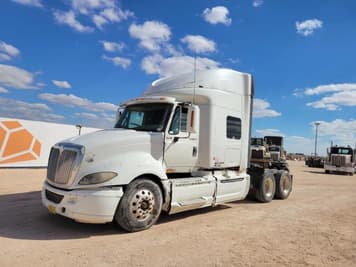 Main image International Prostar Plus